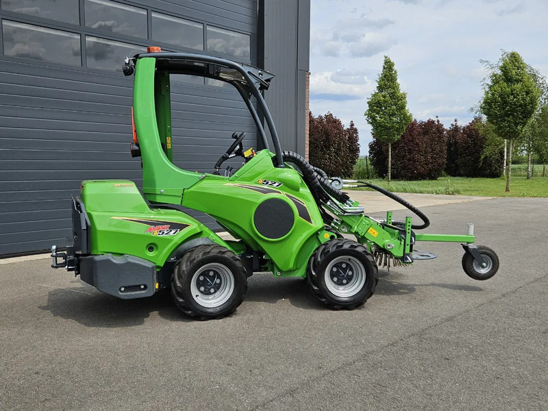 Avant E527 Rental mini-shovel - Mini încărcător pe şenile: Foto 2 Avant E527 Rental mini-shovel - Mini încărcător pe şenile: Foto 2