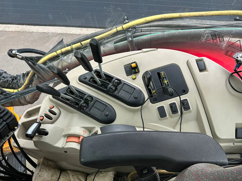 Tractor agricol Massey Ferguson 6713S Dyna 6: Foto 19