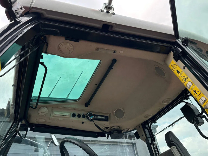 Tractor agricol Massey Ferguson 6713S Dyna 6: Foto 20