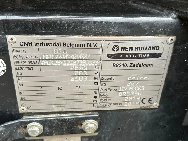 Utilaje agricole New Holland BR6090 balenpers: Foto 14 Utilaje agricole New Holland BR6090 balenpers: Foto 14