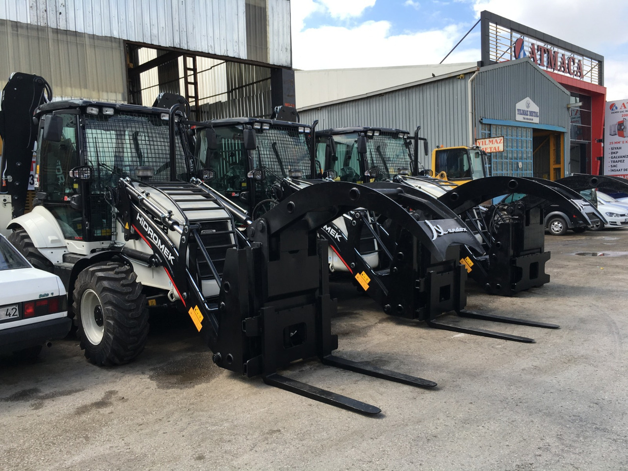 - Clemă pentru Excavator: Foto 2 - Clemă pentru Excavator: Foto 2