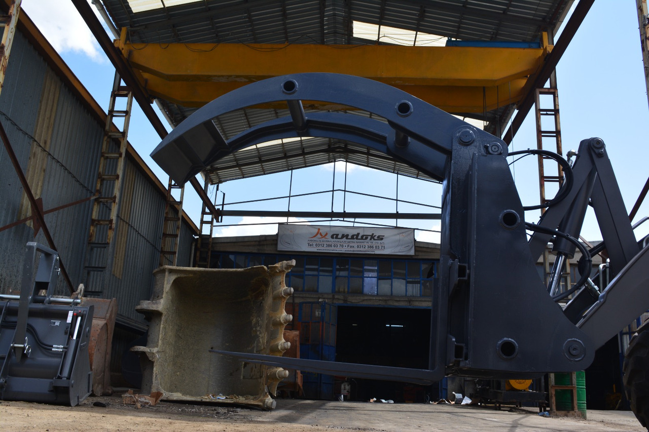 - Clemă pentru Excavator: Foto 3 - Clemă pentru Excavator: Foto 3