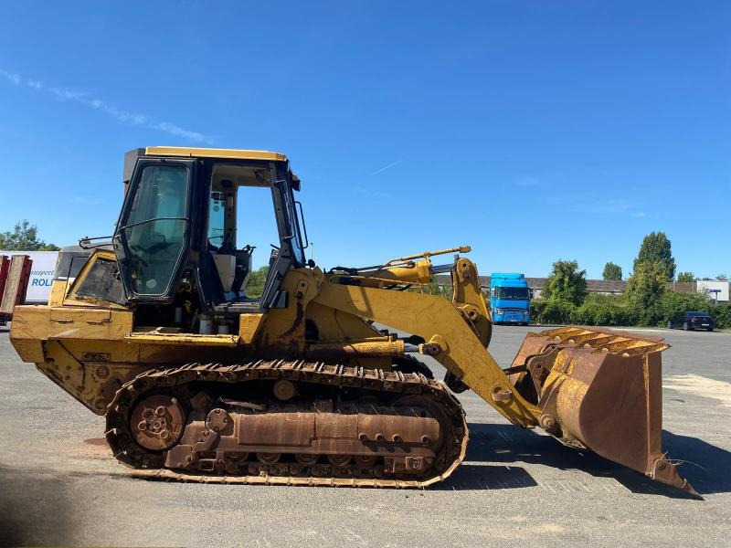 Caterpillar 963C - Încărcător pe şenile: Foto 2 Caterpillar 963C - Încărcător pe şenile: Foto 2