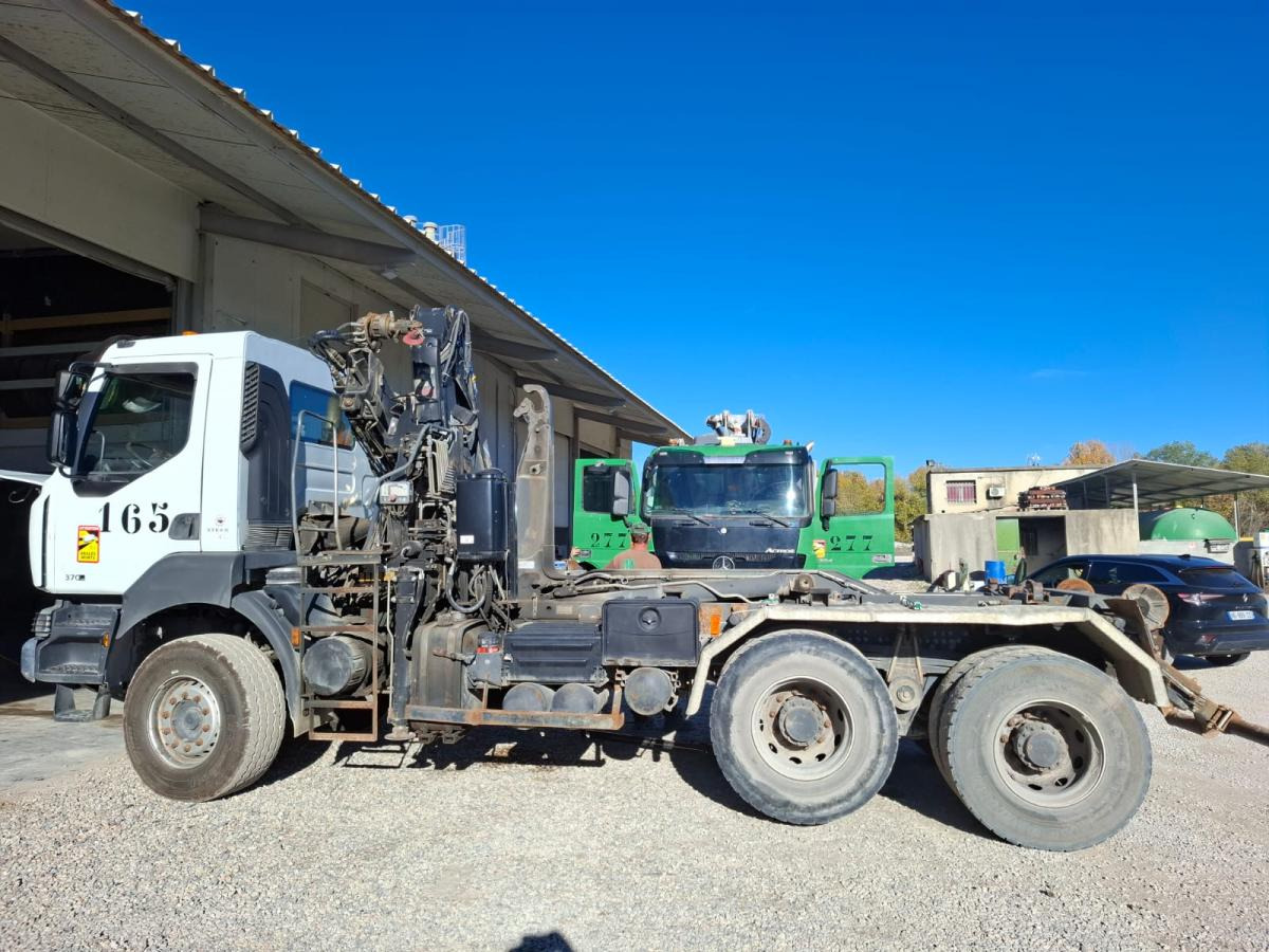 Renault 370 DXI - Camion cu cârlig, Camion cu macara: Foto 4 Renault 370 DXI - Camion cu cârlig, Camion cu macara: Foto 4