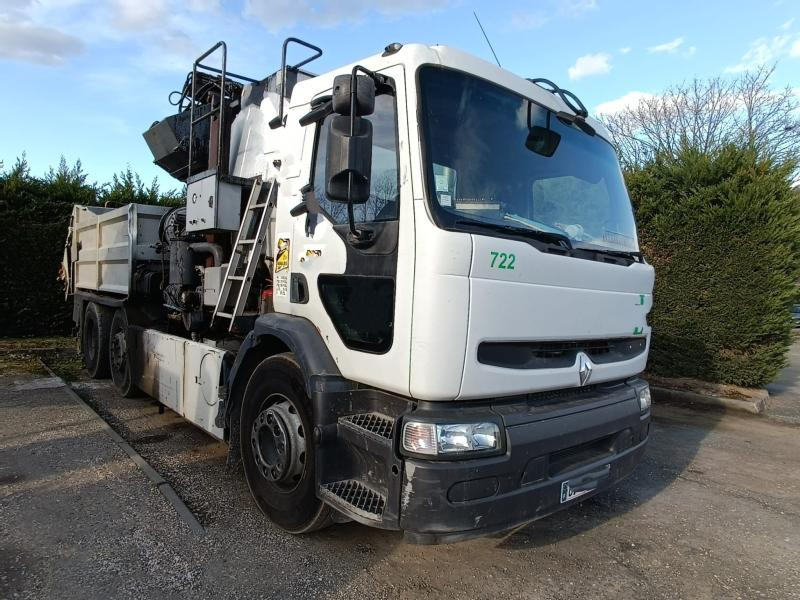 Renault - Gudronator: Foto 1 Renault - Gudronator: Foto 1