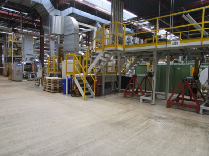 AMUT FLAT FILM EXTRUDER EA-160 FÜR PS/PP - Maşina de ambalat: Foto 2 AMUT FLAT FILM EXTRUDER EA-160 FÜR PS/PP - Maşina de ambalat: Foto 2