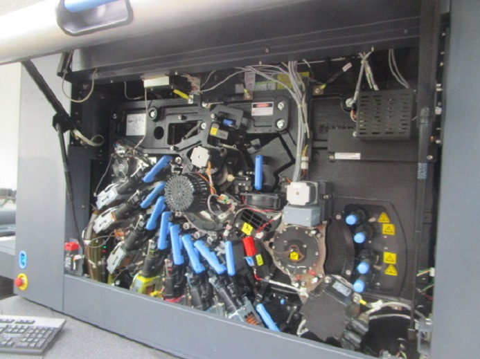 Mașină de tipar digital HP INDIGO 7500 Digital Press: Foto 13 Mașină de tipar digital HP INDIGO 7500 Digital Press: Foto 13