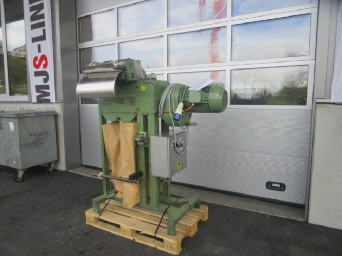 REST FOLIEN MÜHLE NR.11 - Maşina de ambalat: Foto 3 REST FOLIEN MÜHLE NR.11 - Maşina de ambalat: Foto 3