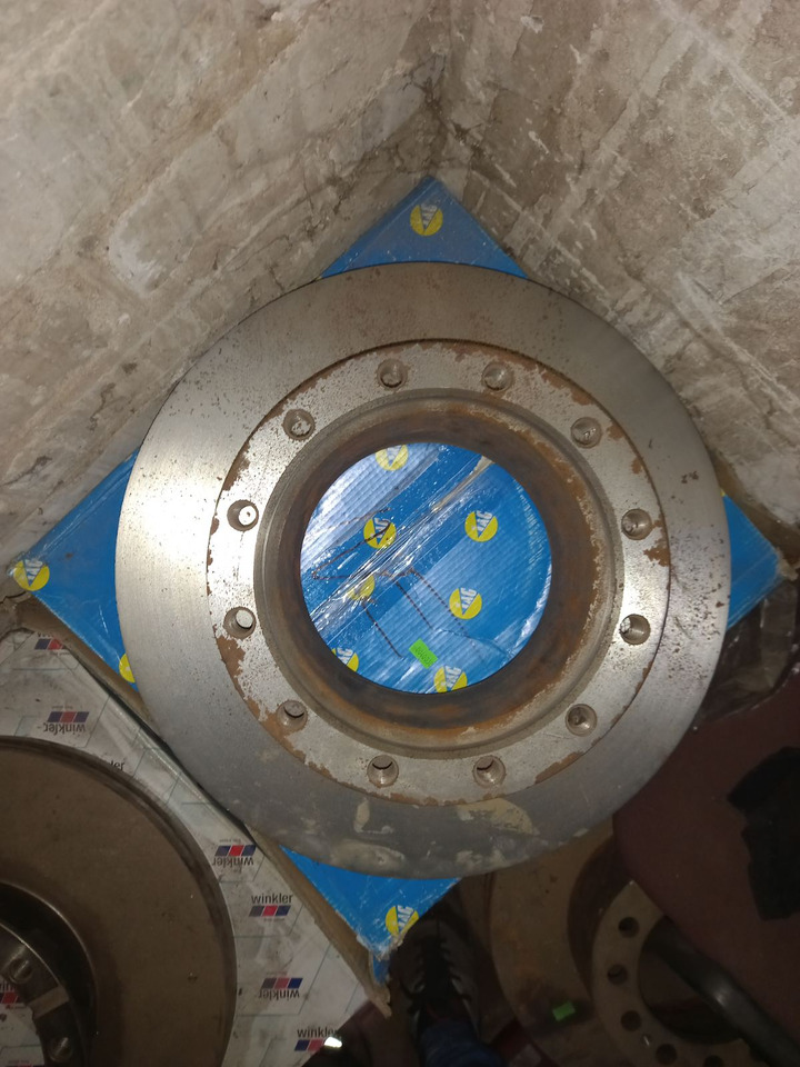 IVECO EUROTECH - Disc de frână: Foto 3 IVECO EUROTECH - Disc de frână: Foto 3