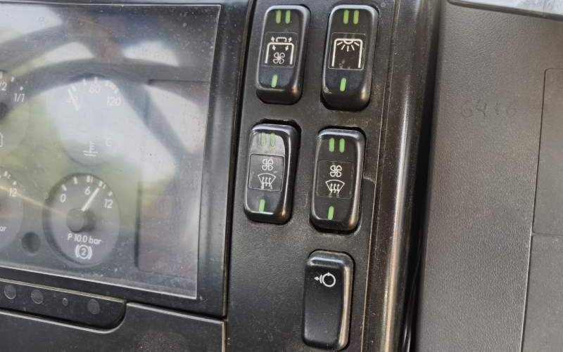 Mercedes-Benz Vario 814D 38+15 în leasing Mercedes-Benz Vario 814D 38+15: Foto 9