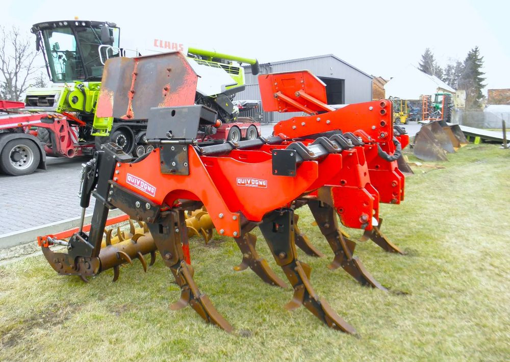 Inny Quivogne 3 metry Głębosz 2014 Rok , Stan Idealny - Maşină pentru prelucrarea solului: Foto 4 Inny Quivogne 3 metry Głębosz 2014 Rok , Stan Idealny - Maşină pentru prelucrarea solului: Foto 4