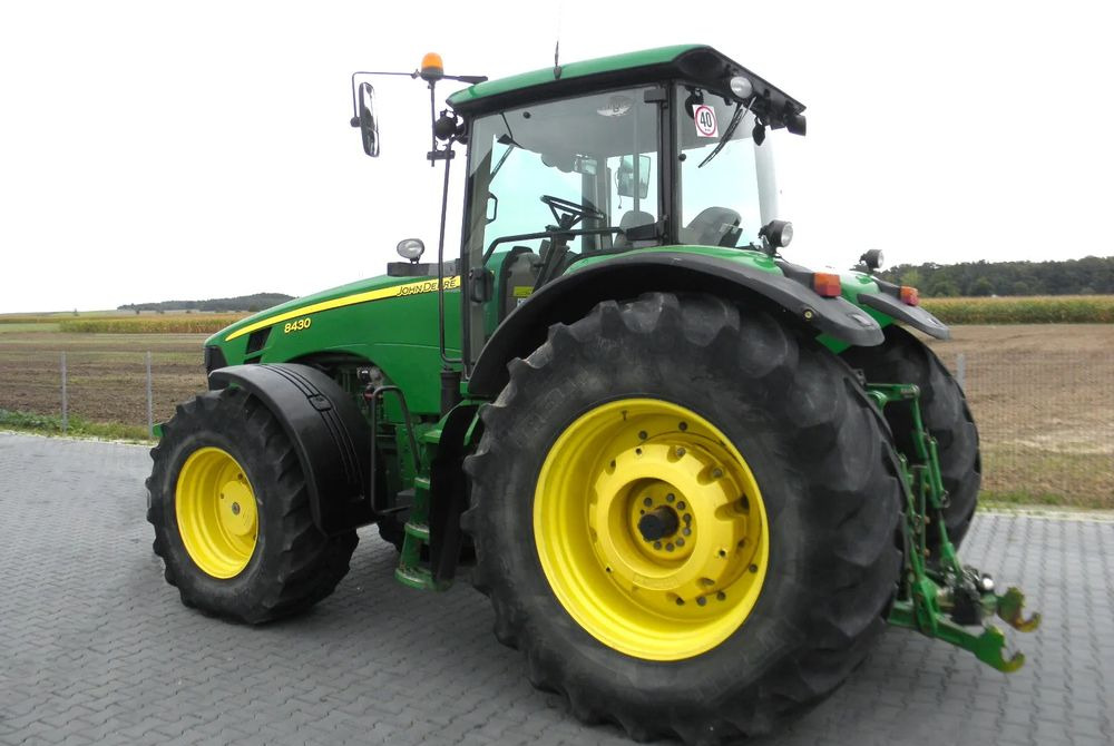Tractor agricol John Deere 8430 2008 Rok, Nie Malowany, Stan Bardzo Dobry: Foto 12
