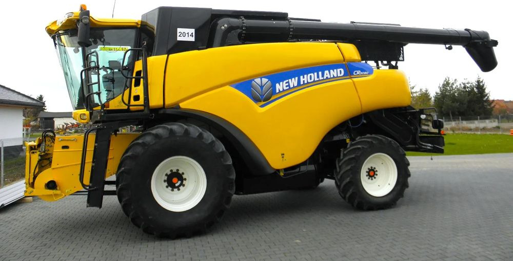New Holland CR9080 2013 Rok , heder Varifeed 9,15m, Nowsza Wersja, Nie Malowany, Stan Idealny - Combină de recoltat cereale: Foto 5 New Holland CR9080 2013 Rok , heder Varifeed 9,15m, Nowsza Wersja, Nie Malowany, Stan Idealny - Combină de recoltat cereale: Foto 5