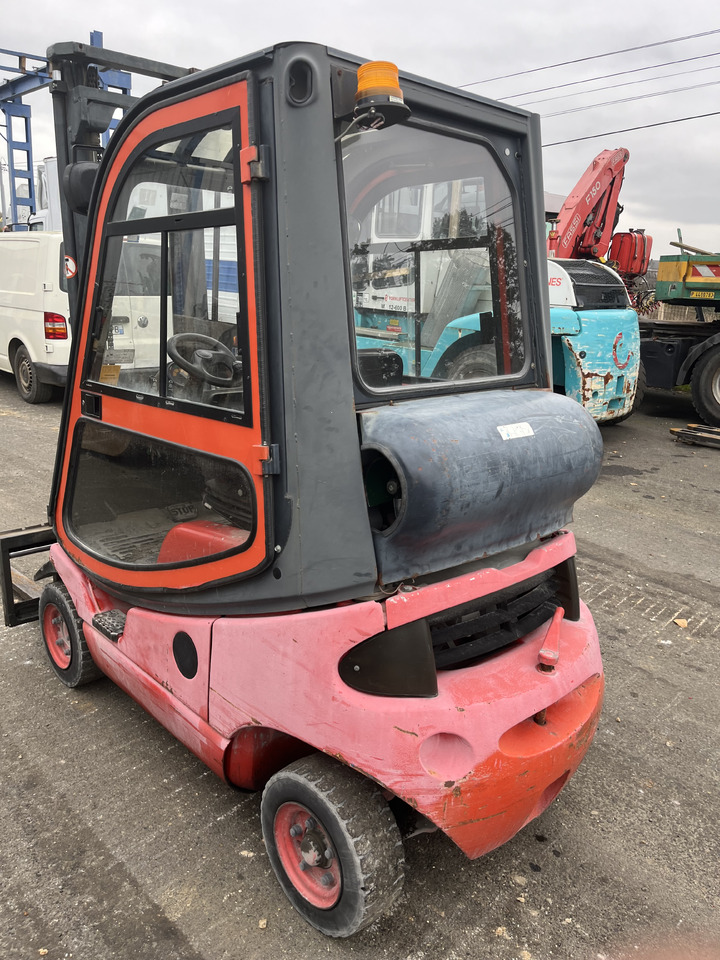 FENWICK H18 1t8 - Stivuitor GPL: Foto 5 FENWICK H18 1t8 - Stivuitor GPL: Foto 5