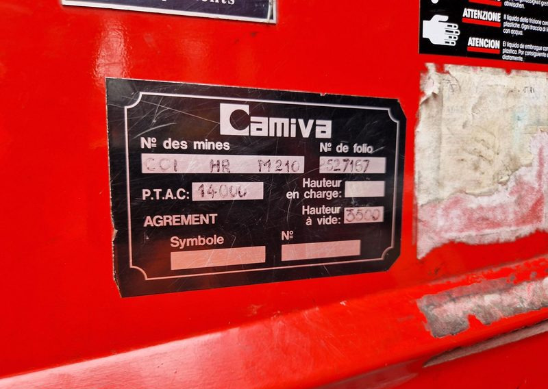 RENAULT M210 4x4 FPT HR 3500L - Autospeciala de stins incendii: Foto 5 RENAULT M210 4x4 FPT HR 3500L - Autospeciala de stins incendii: Foto 5