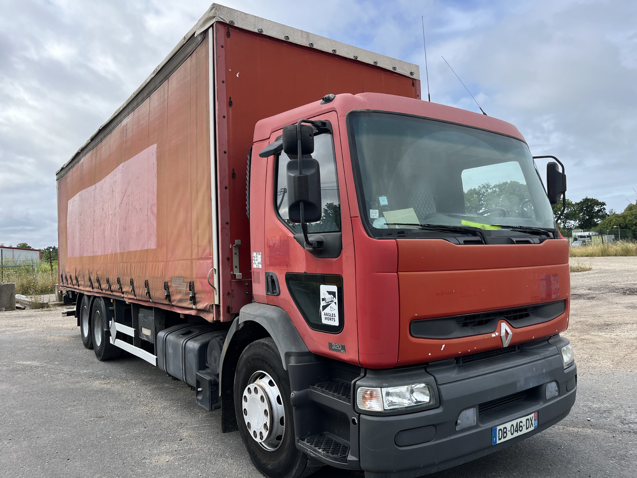 RENAULT Premium 320dci 6x2 plsc - Camion cu prelată: Foto 3 RENAULT Premium 320dci 6x2 plsc - Camion cu prelată: Foto 3