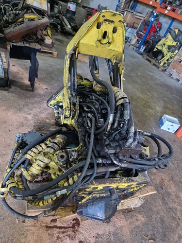 John Deere H 752 - Capul procesor: Foto 3 John Deere H 752 - Capul procesor: Foto 3