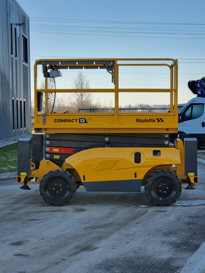 HAULOTTE 12DX - Platforma foarfeca: Foto 4 HAULOTTE 12DX - Platforma foarfeca: Foto 4