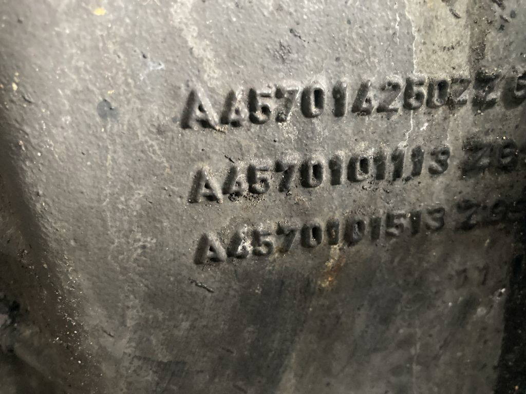 Mercedes-Benz Ölwanne Mercedes Motor OM 457 HLA A4570101113 OM457 Euro 5 EEV 15 - Baie de ulei pentru Autobuz: Foto 2 Mercedes-Benz Ölwanne Mercedes Motor OM 457 HLA A4570101113 OM457 Euro 5 EEV 15 - Baie de ulei pentru Autobuz: Foto 2