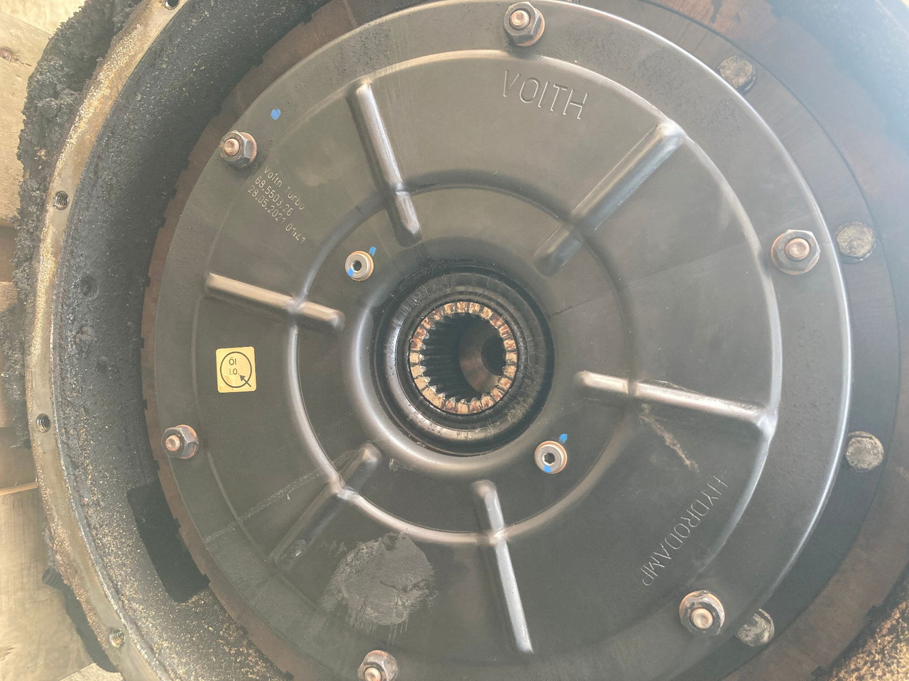 Voith Voith Hydrodamp 68.5503.26 64.0260.13 Torsionsschwingungsdämpfer - Cutie de viteze și piese pentru Autobuz: Foto 1 Voith Voith Hydrodamp 68.5503.26 64.0260.13 Torsionsschwingungsdämpfer - Cutie de viteze și piese pentru Autobuz: Foto 1