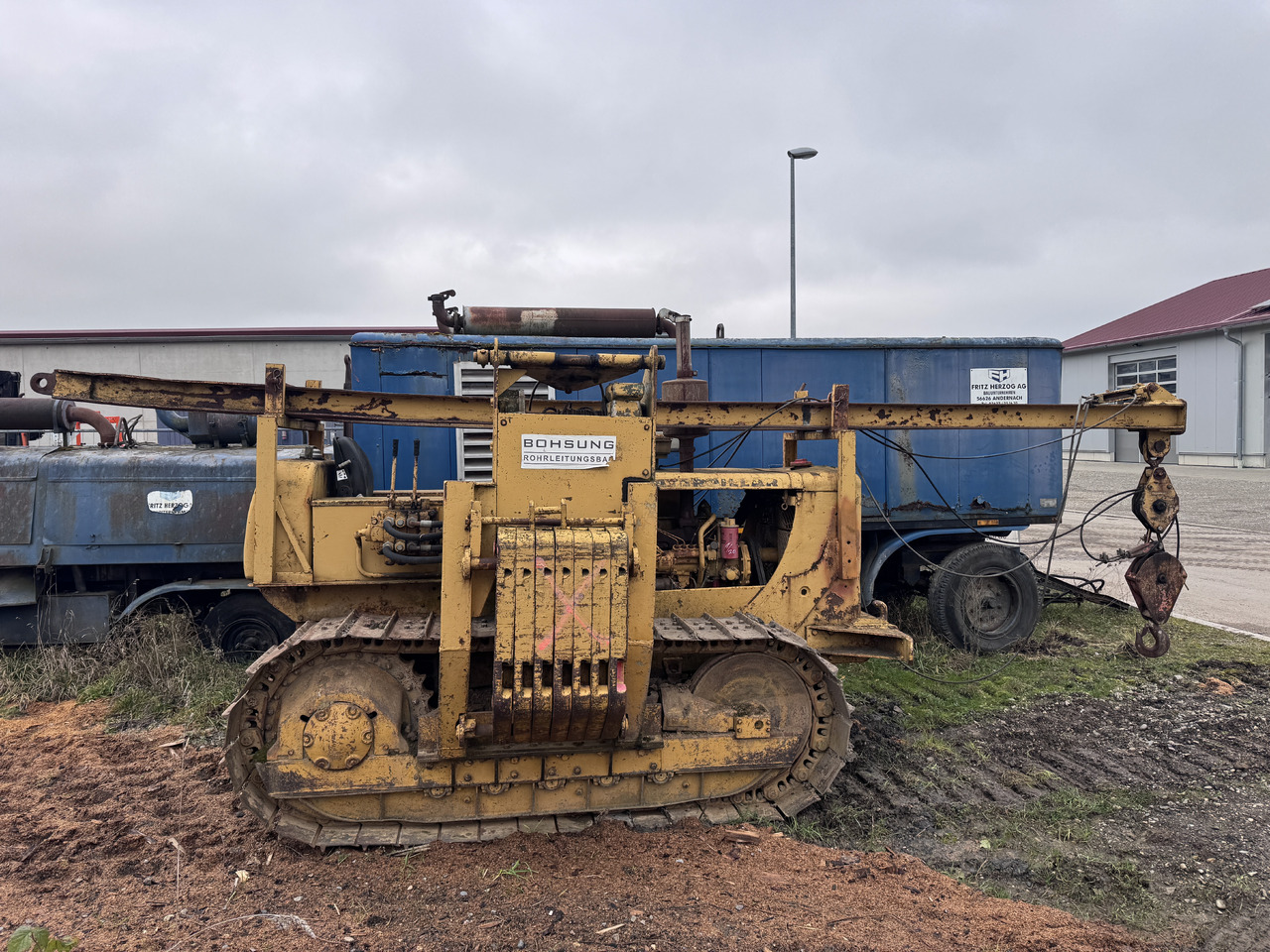 CATERPILLAR D 4 B - Lansator de conducte: Foto 2 CATERPILLAR D 4 B - Lansator de conducte: Foto 2