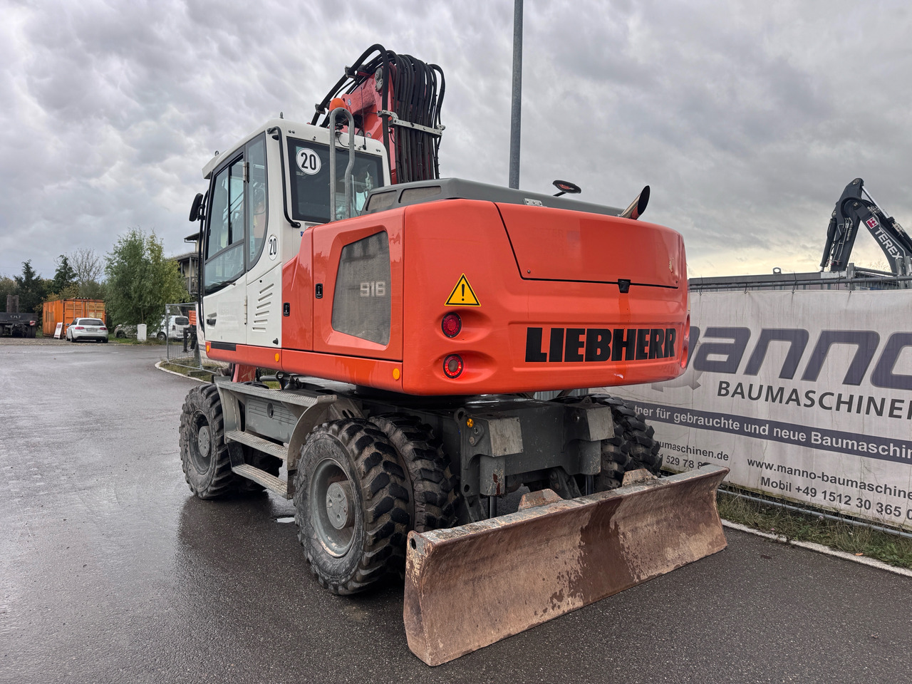 LIEBHERR A 916 Litronic - Excavator pe roţi: Foto 4 LIEBHERR A 916 Litronic - Excavator pe roţi: Foto 4