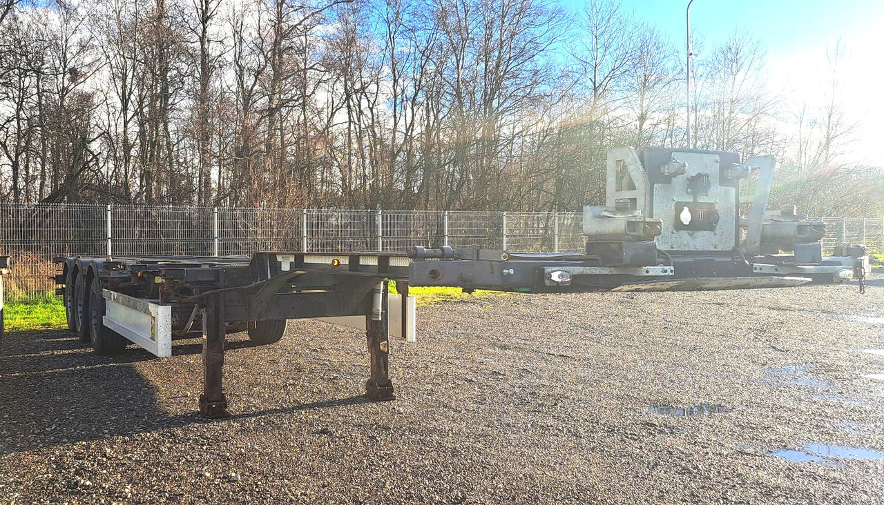 RENDERS EURO 922 - Semiremorcă transport containere/ Swap body: Foto 4 RENDERS EURO 922 - Semiremorcă transport containere/ Swap body: Foto 4