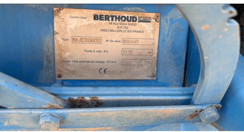 BERTHOUD MAJOR 32 - Maşină de erbicidat tractata: Foto 4 BERTHOUD MAJOR 32 - Maşină de erbicidat tractata: Foto 4