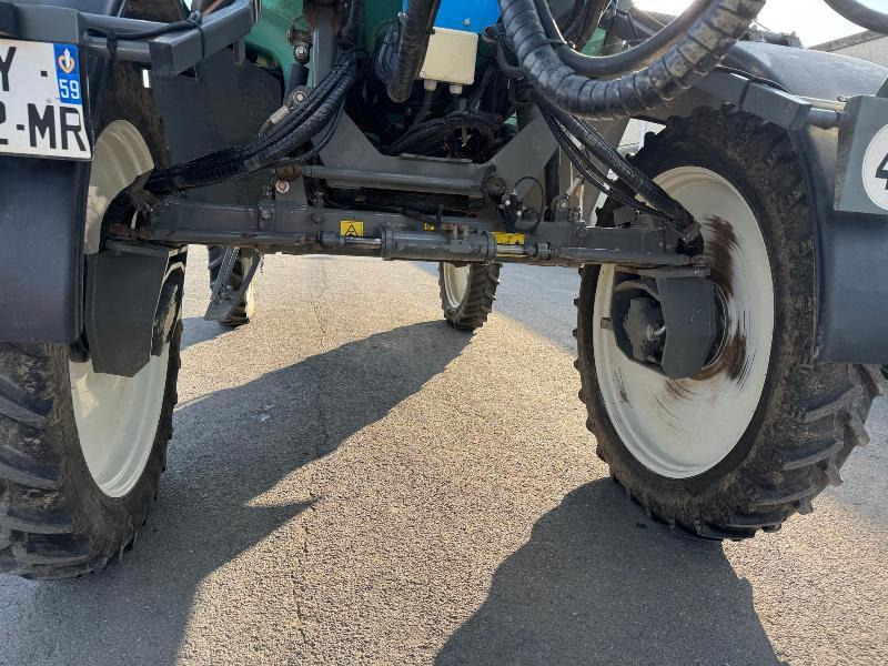 BERTHOUD RAPTOR 3240 - Mașină de erbicidat autopropulsata: Foto 5 BERTHOUD RAPTOR 3240 - Mașină de erbicidat autopropulsata: Foto 5