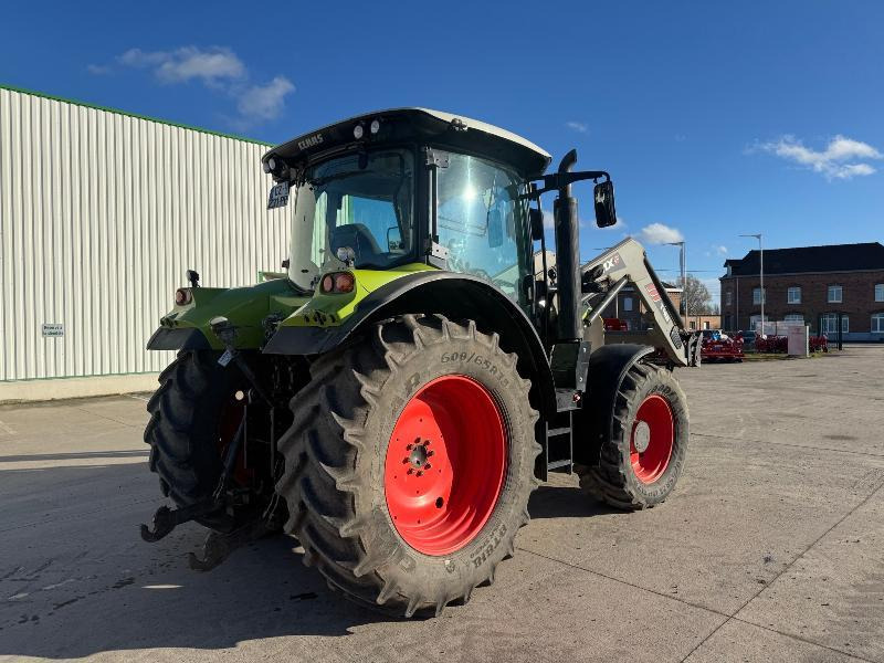 CLAAS ARION 520 - Tractor agricol: Foto 4 CLAAS ARION 520 - Tractor agricol: Foto 4