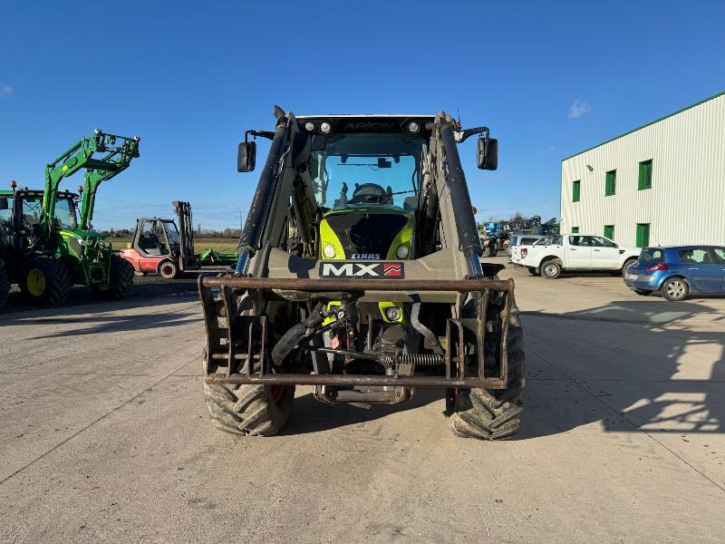 CLAAS ARION 520 - Tractor agricol: Foto 2 CLAAS ARION 520 - Tractor agricol: Foto 2