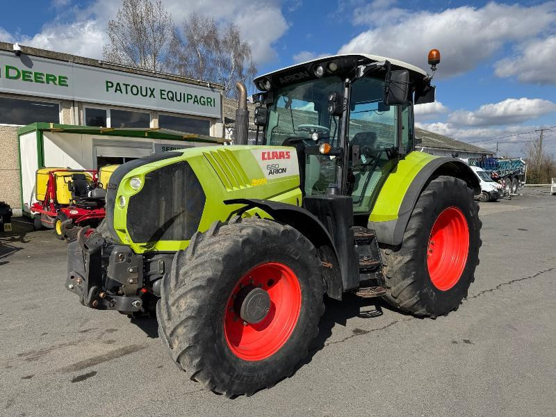 CLAAS ARION 650 - Tractor agricol: Foto 1 CLAAS ARION 650 - Tractor agricol: Foto 1