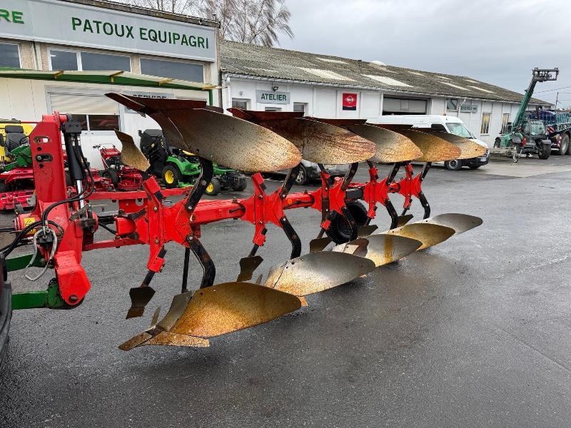 GREGOIRE BESSON RC47 - Plug: Foto 1 GREGOIRE BESSON RC47 - Plug: Foto 1