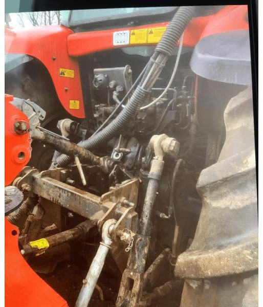 MASSEY-FERGUSON 6475 DYNA6 - Tractor agricol: Foto 5 MASSEY-FERGUSON 6475 DYNA6 - Tractor agricol: Foto 5