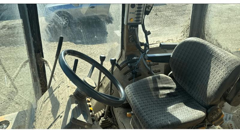 RENAULT 133-14 T - Tractor agricol: Foto 5 RENAULT 133-14 T - Tractor agricol: Foto 5