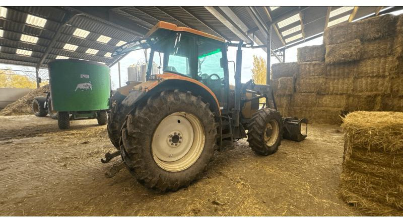 RENAULT ARES 616 RZ - Tractor agricol: Foto 3 RENAULT ARES 616 RZ - Tractor agricol: Foto 3