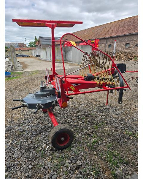 ROZMITAL 302 - Maşină de întors fânul: Foto 2 ROZMITAL 302 - Maşină de întors fânul: Foto 2