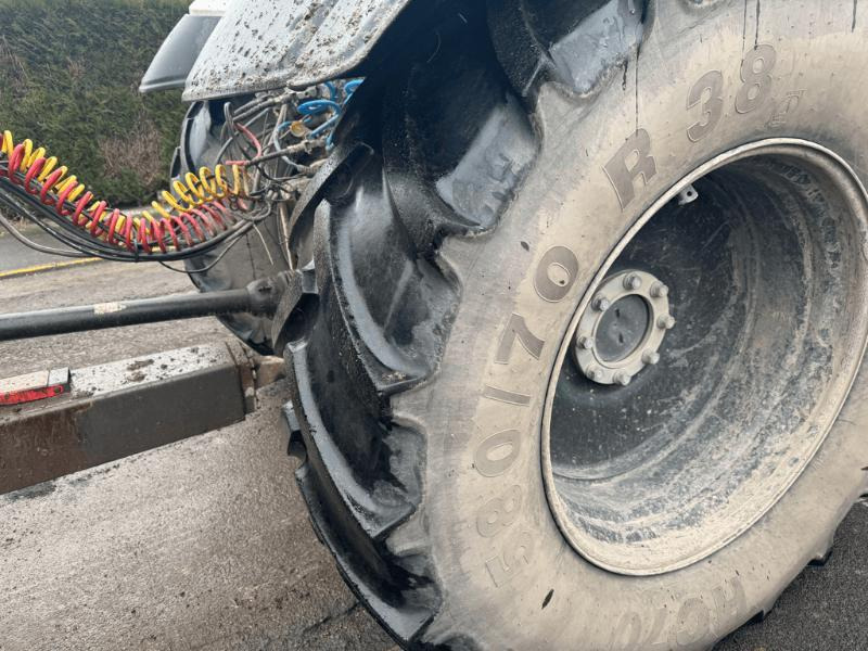 VALTRA T175 EA - Tractor agricol: Foto 3 VALTRA T175 EA - Tractor agricol: Foto 3