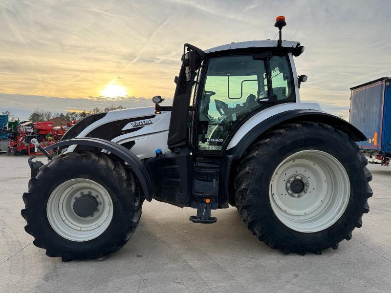 Tractor agricol VALTRA T175: Foto 9