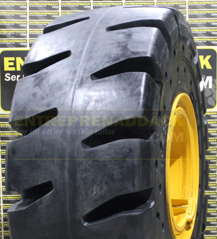 Complete solid wheels 26.5-25 on rims for Volvo L110/L120E - Încărcător frontal pe pneuri: Foto 1 Complete solid wheels 26.5-25 on rims for Volvo L110/L120E - Încărcător frontal pe pneuri: Foto 1
