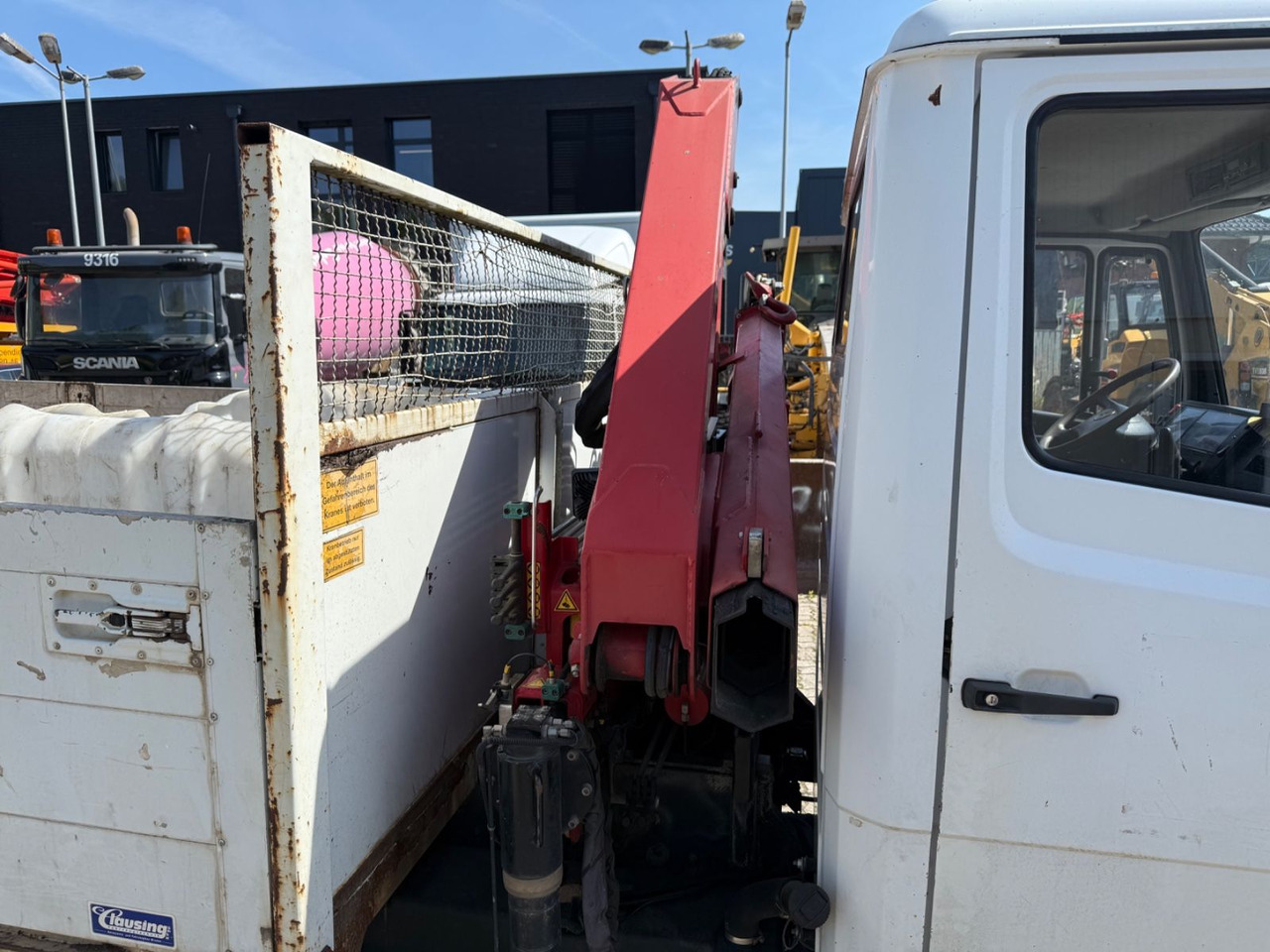 Mercedes-Benz 816 D - Autoutilitară cu platformă: Foto 3 Mercedes-Benz 816 D - Autoutilitară cu platformă: Foto 3