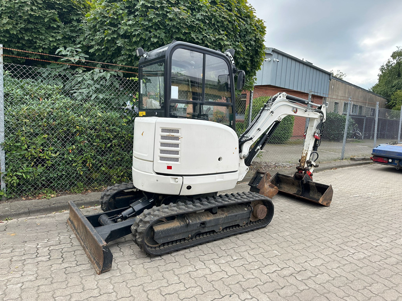 CAT 302.7 DCR Mini excavator, 2 Buckets, TOP !!! - Mini excavator: Foto 4 CAT 302.7 DCR Mini excavator, 2 Buckets, TOP !!! - Mini excavator: Foto 4