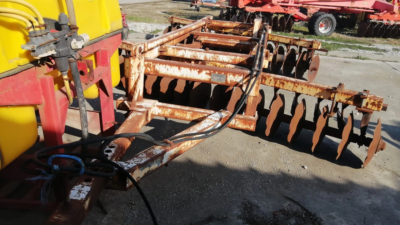Disc Harrow Busa Control 3,2 M - Grapă cu discuri: Foto 4 Disc Harrow Busa Control 3,2 M - Grapă cu discuri: Foto 4