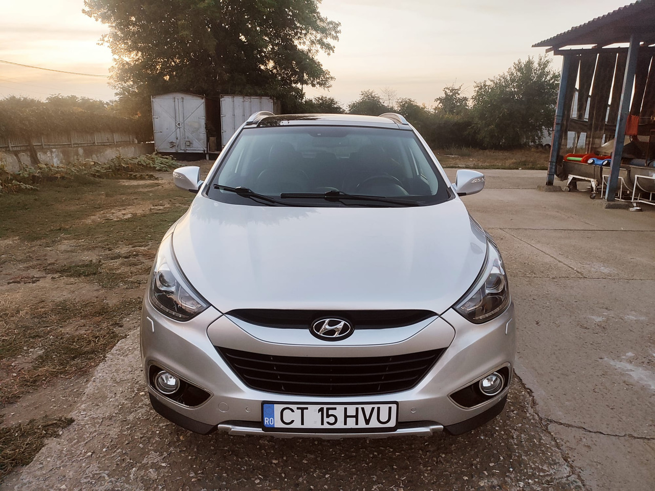 Hyundai IX35 - Berlină/ Sedan: Foto 4 Hyundai IX35 - Berlină/ Sedan: Foto 4