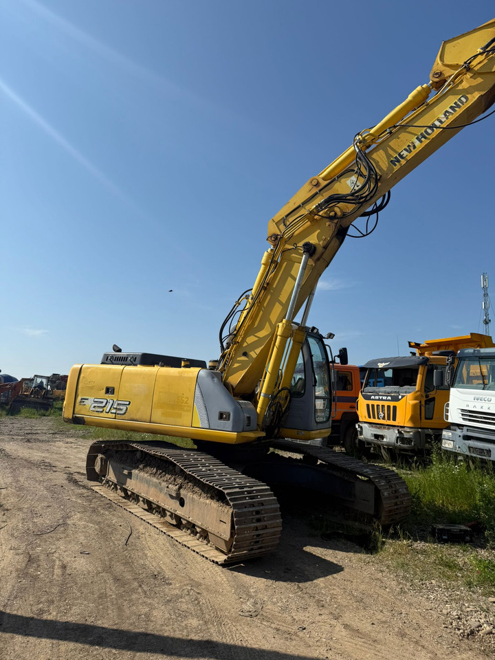 NEW HOLLAND E 215 EXCAVATOR - Excavator pe şenile: Foto 4 NEW HOLLAND E 215 EXCAVATOR - Excavator pe şenile: Foto 4