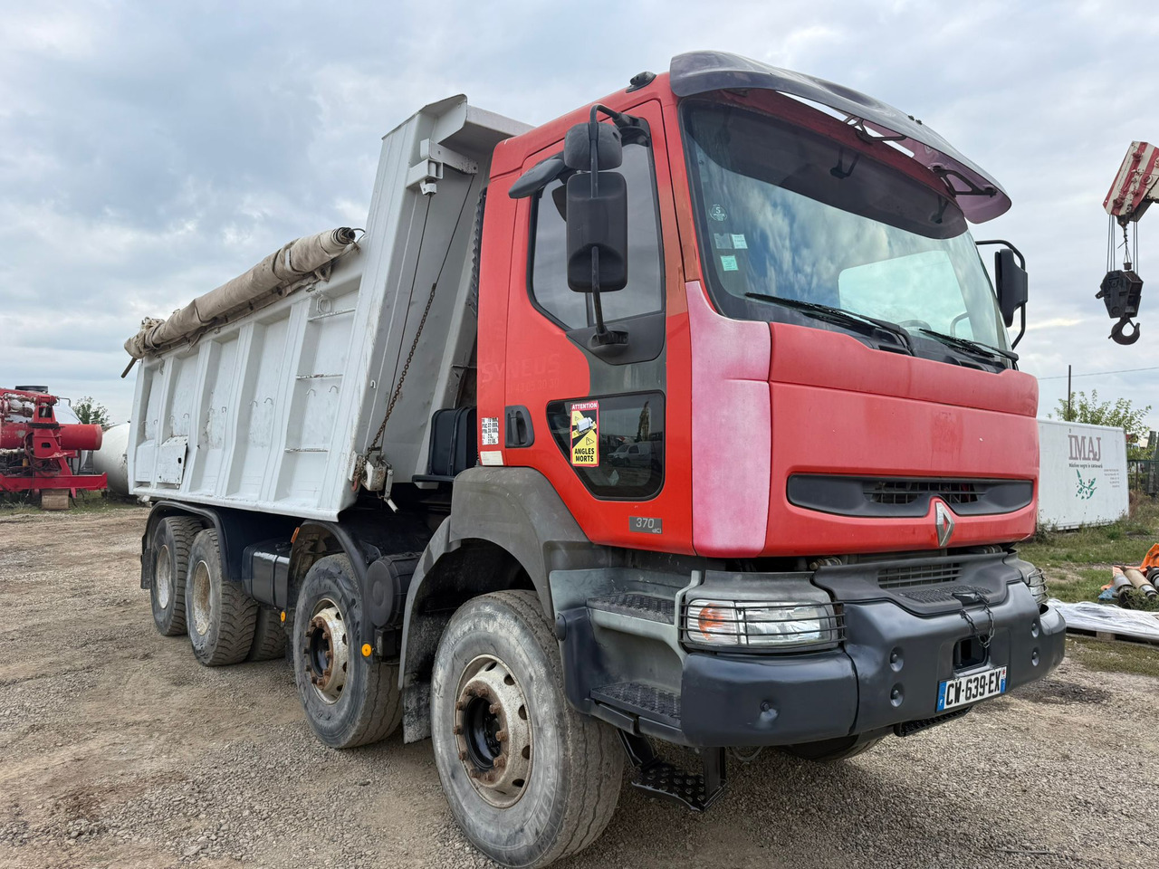 RENAULT KERAX TIPPER - Camion basculantă: Foto 1 RENAULT KERAX TIPPER - Camion basculantă: Foto 1