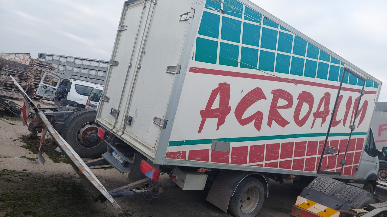 Renault Mascott - Autoutilitară frigorifica: Foto 2 Renault Mascott - Autoutilitară frigorifica: Foto 2