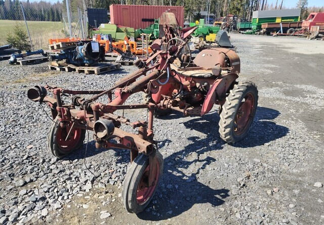 David Brown 2D TRAKTORI - HARVINAISUUS - Tractor agricol: Foto 3 David Brown 2D TRAKTORI - HARVINAISUUS - Tractor agricol: Foto 3