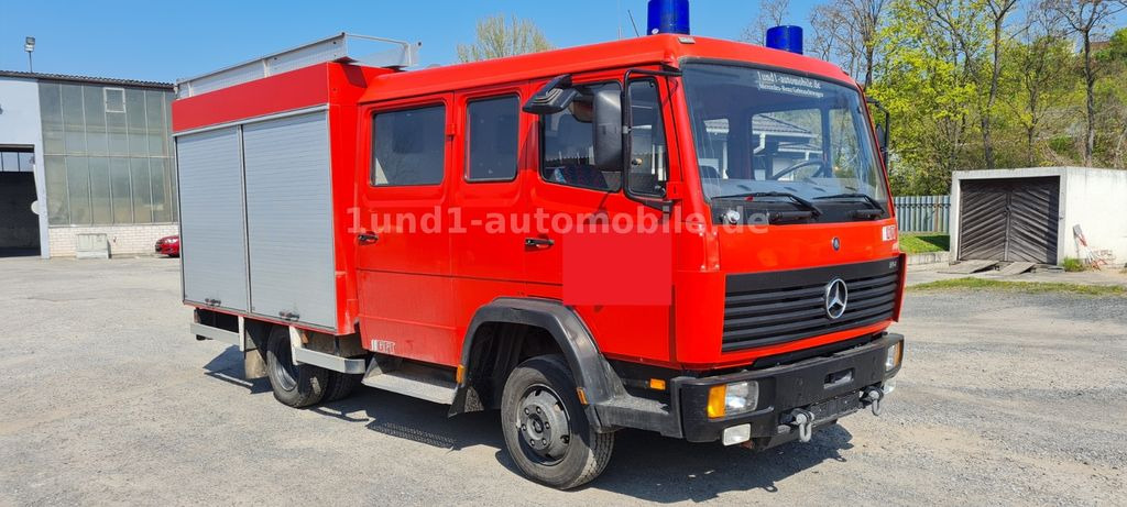 Mercedes-Benz 814 d F Feuerwehr LF 8/6 Modell 1998 814 d F Feuerwehr LF 8/6 Modell 1998 - Autospeciala de stins incendii, Autoutilitară cabină dublă: Foto 2 Mercedes-Benz 814 d F Feuerwehr LF 8/6 Modell 1998 814 d F Feuerwehr LF 8/6 Modell 1998 - Autospeciala de stins incendii, Autoutilitară cabină dublă: Foto 2