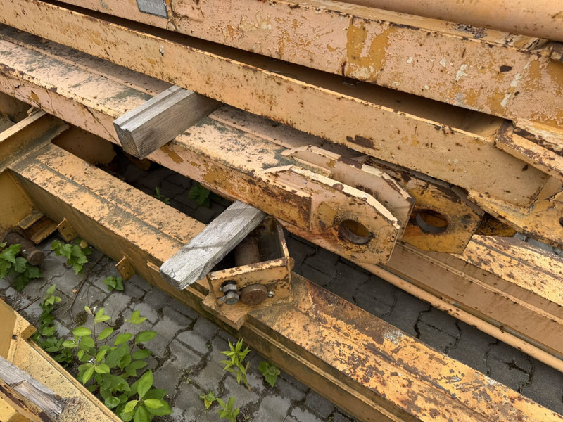 Liebherr 185/200HC Undercarriage 6x6 + 2x A block - Macara turn: Foto 4 Liebherr 185/200HC Undercarriage 6x6 + 2x A block - Macara turn: Foto 4